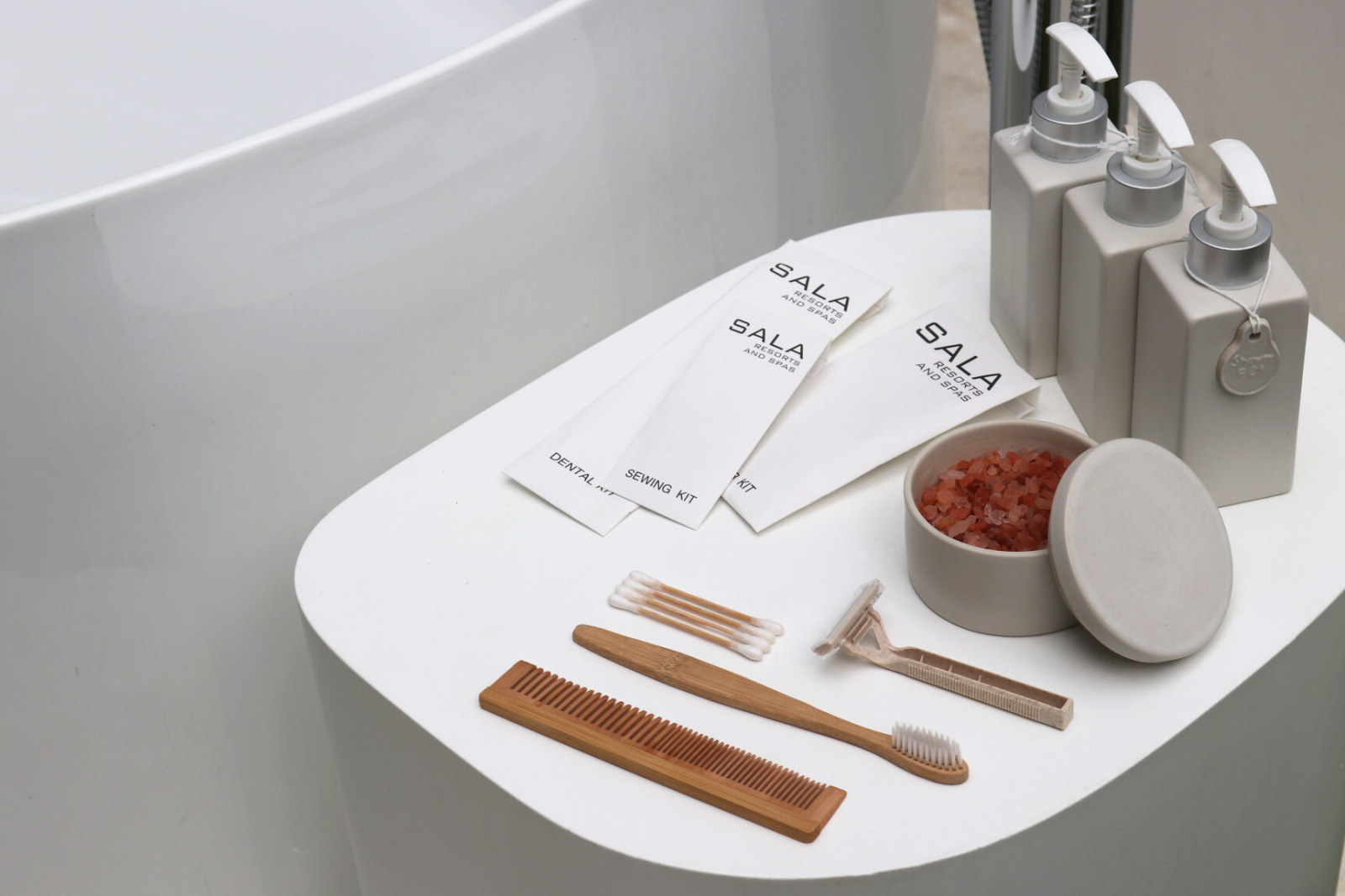 Dental & Grooming Kit