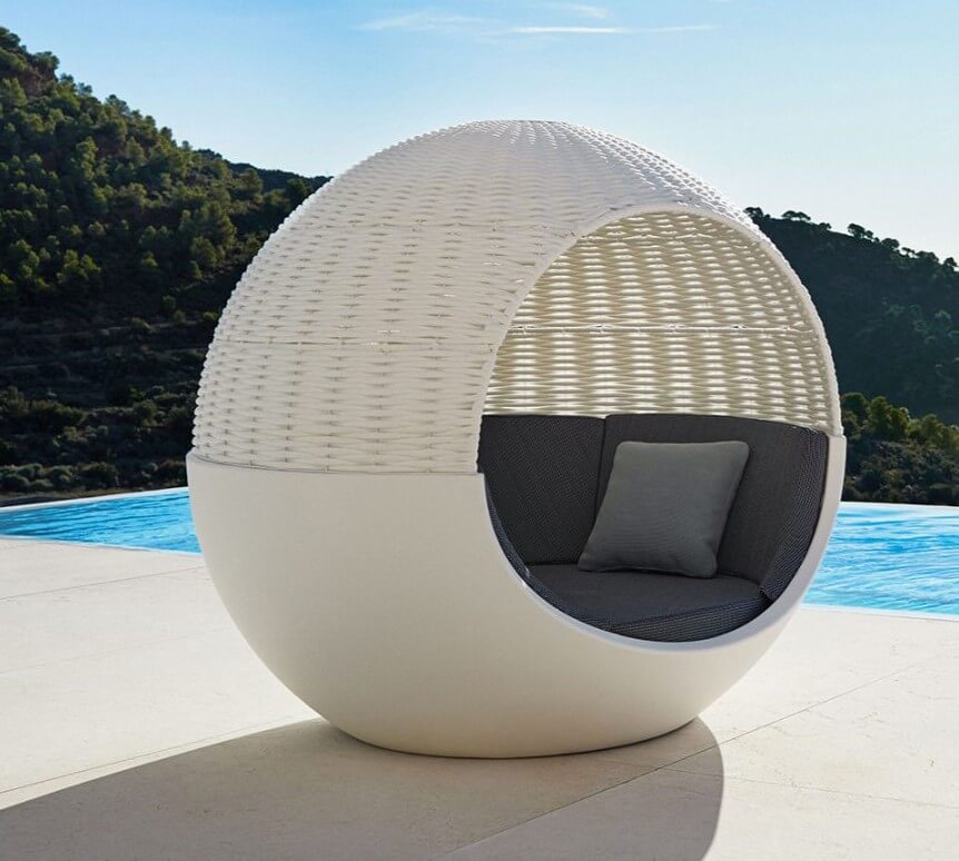Moon Daybed